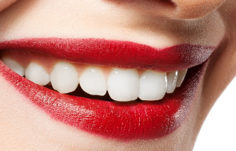 东莞<font color=red>美立方整形</font>医院 让您美牙过程更舒适、安全、保障