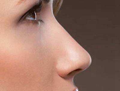 南宁星范整形美容门诊部鼻小柱延长的优势 如何护理