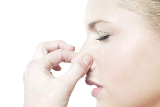 苏州医颜美容做隆鼻整形费用是多少 能维持多久