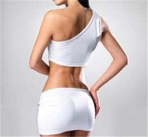上海芙艾医院背部吸脂减肥价格表 个性化美学瘦身方案