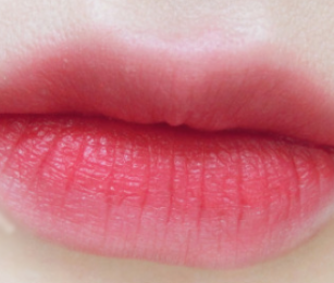纹唇和漂唇哪个好 成都焕颜专业技术 让你留住性感红唇