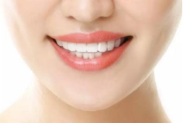 种一颗牙要多少钱 厦门思明峰煜口腔医院帮你找回美观牙齿