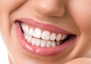 天津青苗口腔门诊部牙齿种植几步骤 补缺真实感牙齿